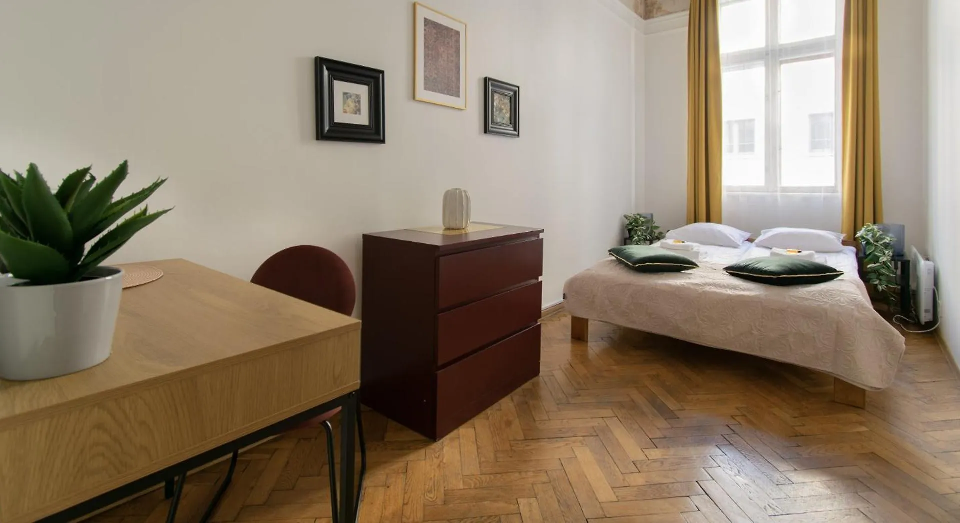 Huge Apartments Smolensk Street Krakow